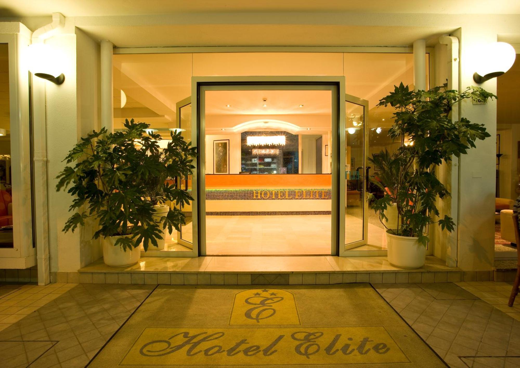 Hotel Elite 카톨리카 외부 사진